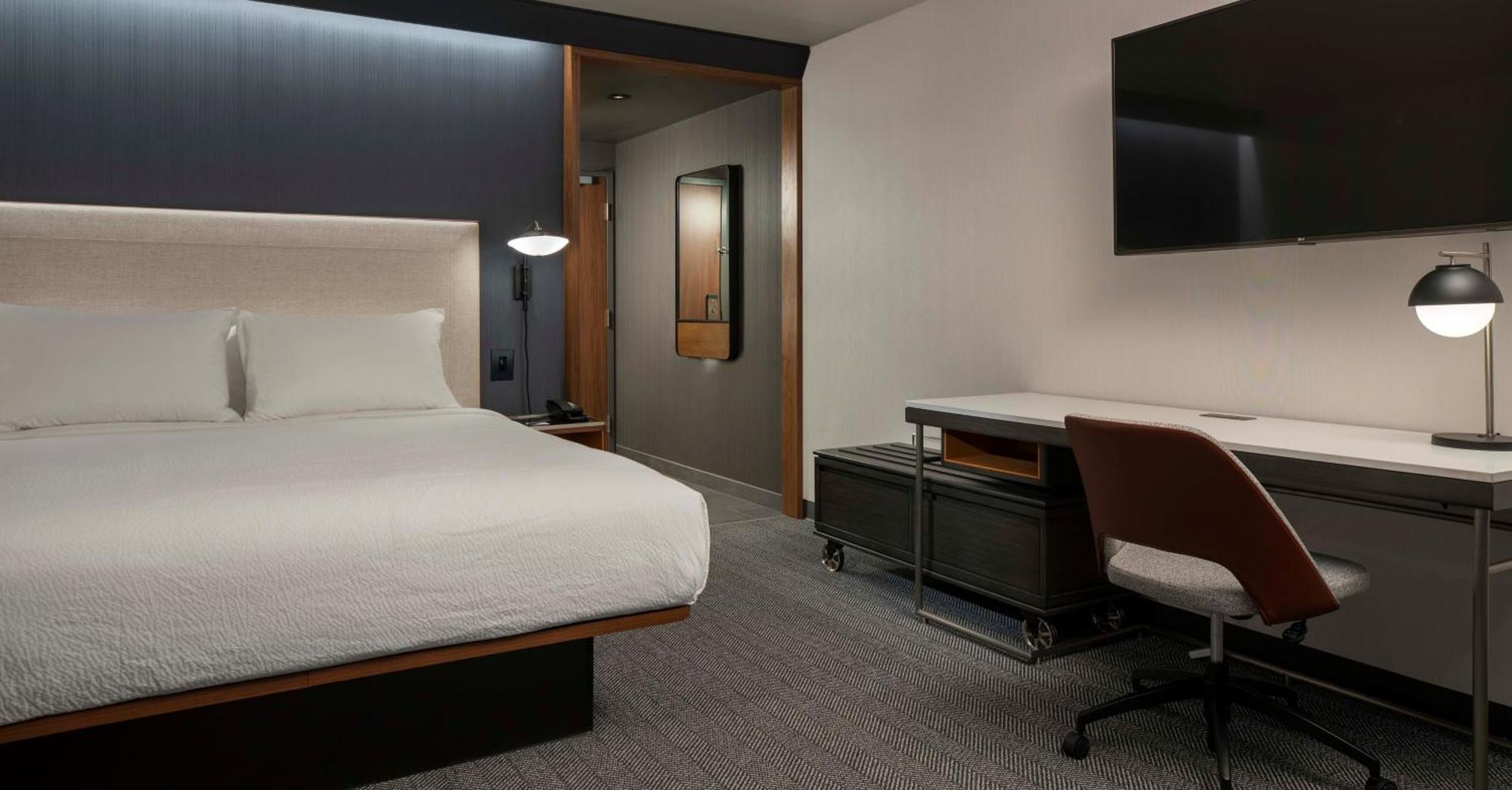 Courtyard By Marriott Bettendorf Exteriör bild