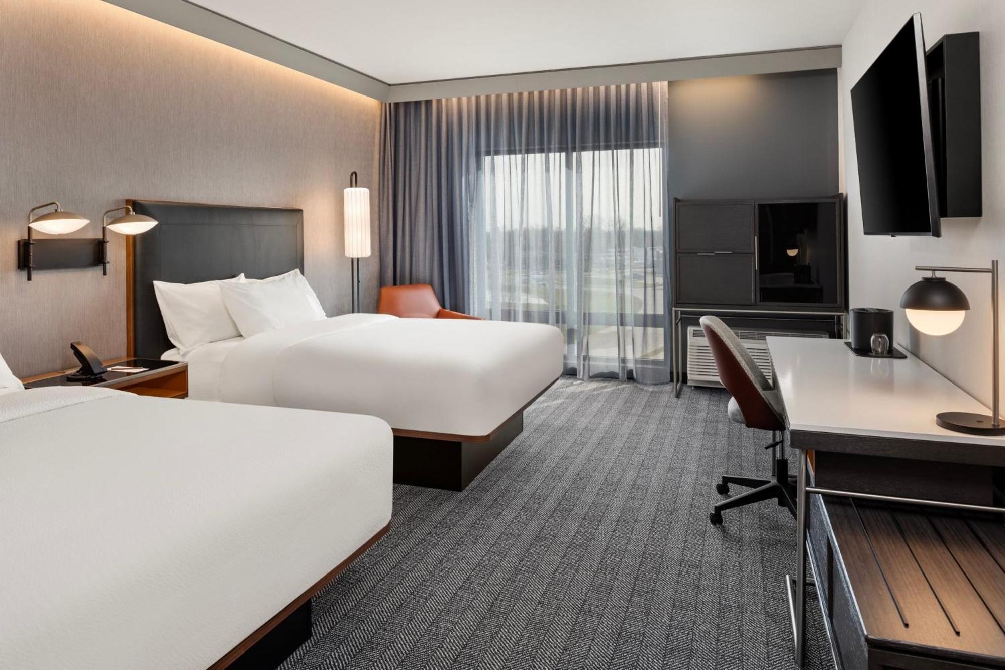 Courtyard By Marriott Bettendorf Exteriör bild
