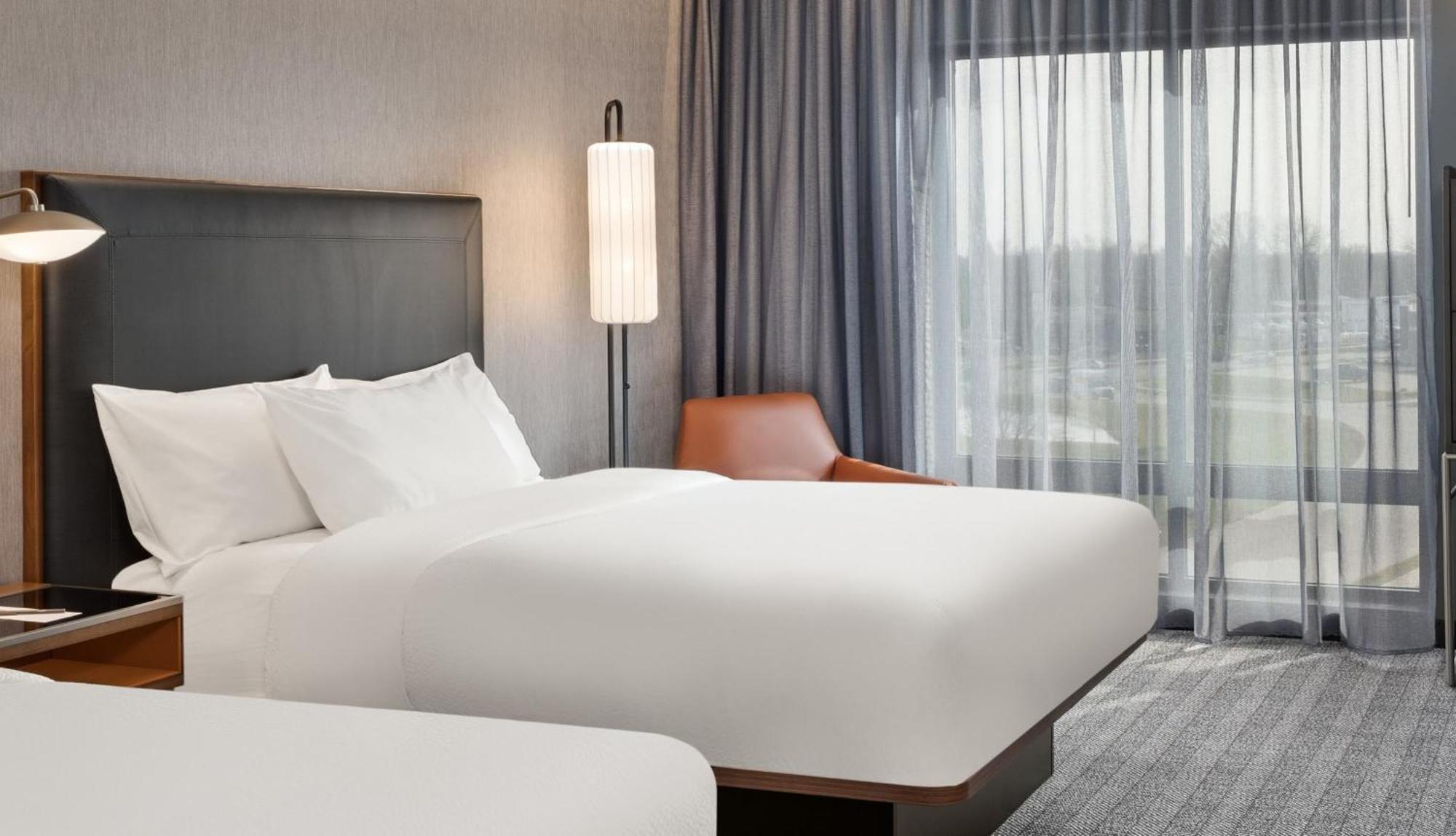 Courtyard By Marriott Bettendorf Exteriör bild